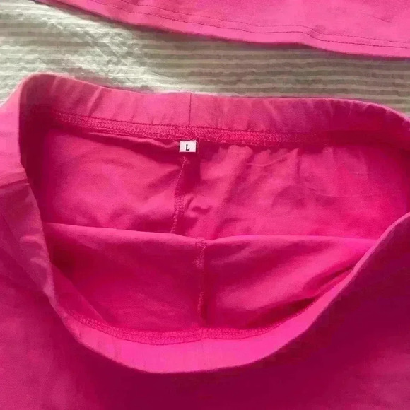 Hot pink Amazon two piece athletic set size large new with tags - Picture 6 of 8